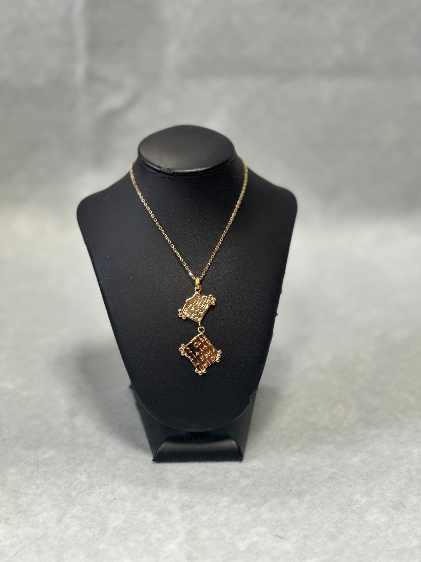 Collier Tabula en deux parties